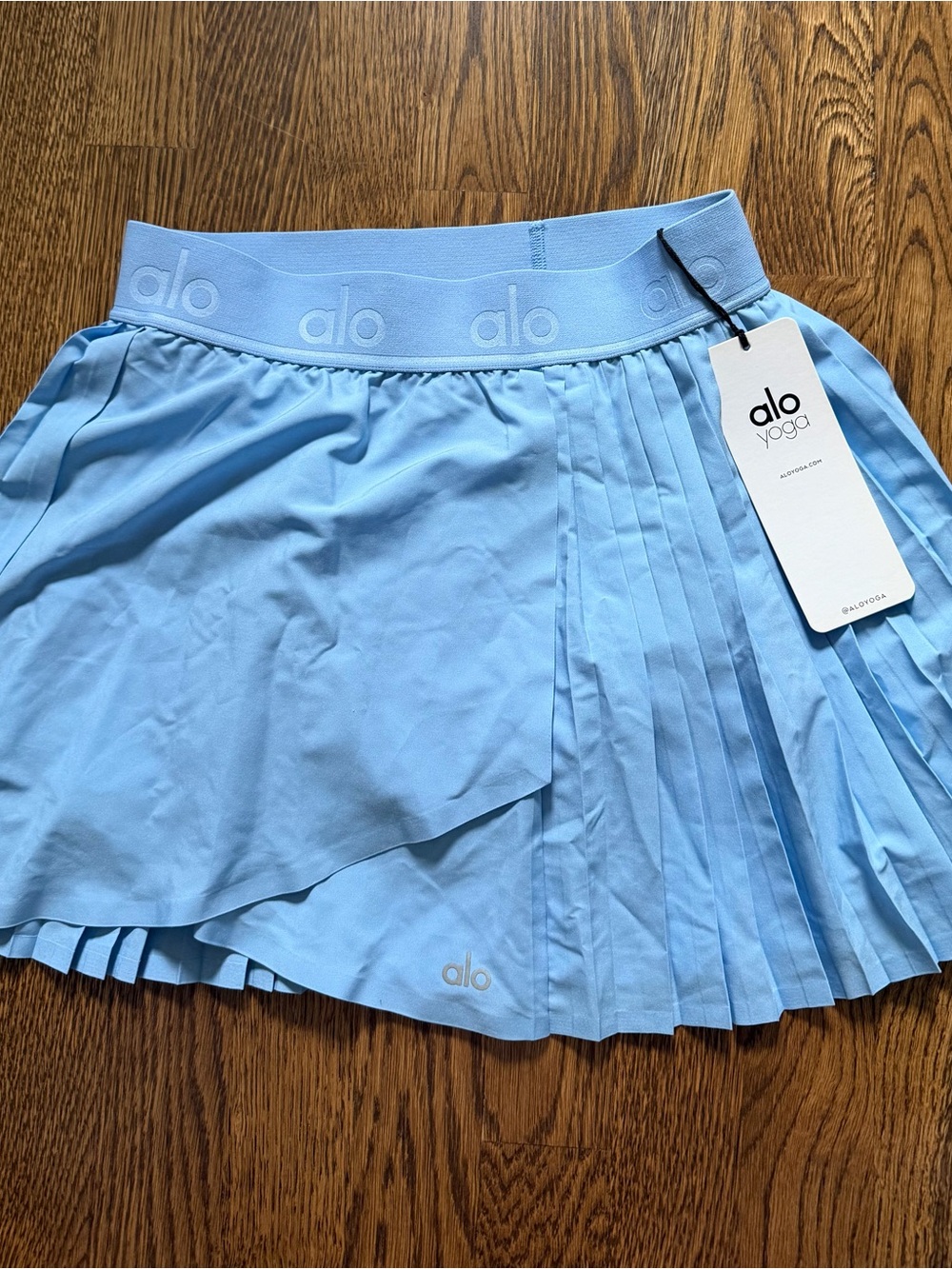 NWT Alo Yoga Aces Tennis Skirt